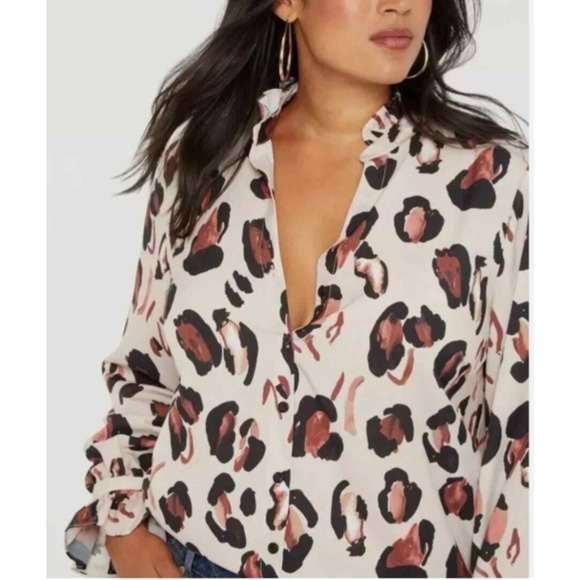 Eloquii Tops - Eloquii Women's Frankie Animal Print Long Sleeve Button Down Shirt 20 Plus A46 +